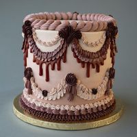 This pretty ombré cake features autumn-inspired mauve hues and a captivating blood-red drip – Halloween has never tasted so delicious.… | Instagram