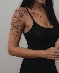 Tatuagem de flor: significado e tatuadores indicados - Blog Tattoo2me