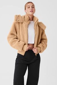 Foxy Sherpa Jacket - Camel | Alo Yoga