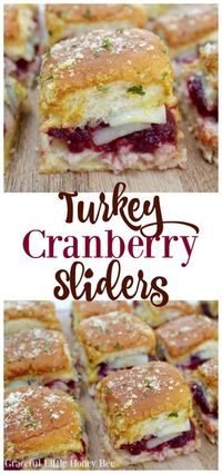 Have lots of Thanksgiving leftovers? Try these super easy and delicious Turkey Cranberry Sliders for a quick post Thanksgiving meal on gracefullittlehoneybee.com #thanksgiving #thanksgivingrecipes #thanksgivingleftovers #recipe #recipes #sliders