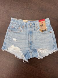 LEVI'S 501 short-Ojai T3 - 24 | #fashionart #fashionblog #fashionshow #fashioninspo #fashionwanita