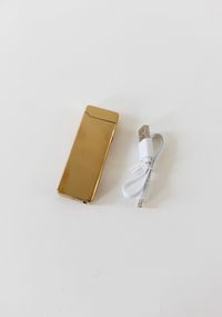 Rechargeable Lighter in Gold – VESTIGE