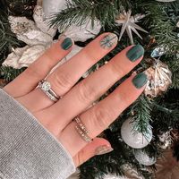 11. Emerald Green with a Touch of Holiday Sparkle