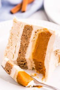 This Thanksgiving piecaken is the perfect combination of pumpkin pie, cinnamon cheesecake, and spice cake. It’s an over-the-top Thanksgiving dessert that is sure to impress!