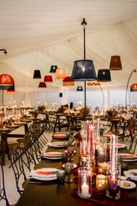 Dinner lighting with colorful and variously shaped velvet lampshades. #weddinglighting #weddinglights #weddingday #wedding #stringoflights #stringlights #weddinglovebug #matrimonio #easyweddings #weddingstyle #uplighting #toscana #lighting #weddingmusicandlights