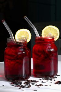 How to make hibiscus tea, either as a warm, soothing herbal tea OR a sweet, tangy and refreshing cold brew or iced tea (aka Agua de Jamaica). Just 2 ingredients and multiple flavor variations!