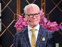 Tim Gunn: The Fashion Industry Is Not Making It Work For Plus-Size Women September 14, 20166:43 PM ET Heard on All Things Considered