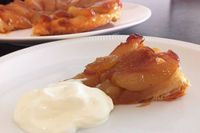 Nanna's old fashioned apple tarte tatin