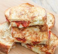 Pizza Grilled Cheese Sandwich | Kirbie's Cravings | A San Diego food & travel blog