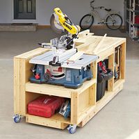 Mobile Tool Bench