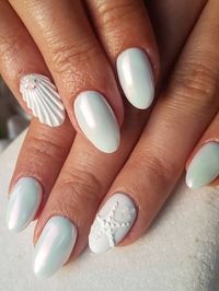 Show off your creative side this summer with stunning beach nail designs that will absolutely brighten up the hot days!