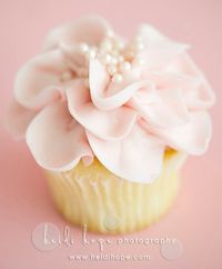 Elegant pink cupcakes