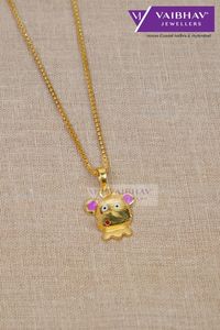 Disney cartoon characters are seen in very special looks with the 22kt gold now made available online for an excellent discount. These small pendants are so special for your kid's gift at the time of first birthday, friendship day and as a rakhi gift to your siblings. We ship the jewellery you ordered online with gift wrapping also.
#diamonds #gold #diamondpendants #diamondearrings #diamondpendantset #goldearrings #goldpendant #diamondpendant #locketsets #pendantsets #locket #earrings #studs #dollarsets #locketsetdesigns #pendantsetsingold #goldjewellery #jewellery #vaibhavjewellers #onlinejewellery #freeshipping #goldonline #giftsetsingold #giftsetsindiamond #realdiamondjewellery #jewellerysetsingold #lovegiftsindiamond #womenjewellerydiamond #ladiesdiamondjewellery #giftsforher #gifts