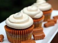 Pumpkin Cupcakes with Salted Caramel Buttercream