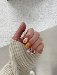 #nails #nailart #fall #fallnails #fallnailart #fallnailcolors #halloween #halloweennails #halloweennailart #halloweennaildesigns #pumpkinnails #ghostnails #batnails #autumn #autumnnails #orangemails #blacknails #blackhalloweennails #checkernails #checkerboard #purple #purplenails #purplehalloweenanils 