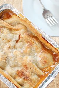 This Easy Peach Cobbler recipe only needs 7 ingredients to make it a tasty, classic dessert from scratch. A fresh, juicy peach filling with a golden crust on top is the perfect balance. You will be making this cobbler over and over!