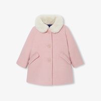 Inspired by the British wardrobe with its warm wool and faux fur collar, this timelessly charming baby girl coat has a chic, minimalist cut. Revamped and styled for today's little girls with its bold colours, it will create a resolutely contemporary silhouette. - Soft, covering wool - Light wadding - Faux fur collar - Flap pockets - Button opening