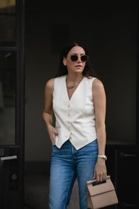 How to Elevate Basic Outfits, chic outfit ideas, classy outfits, how to elevate an outfit, slip skirt oufit, workwear outfit, vest outfit