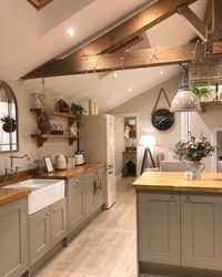 Floor and worktops