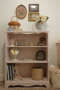 Cottage core vintage girls room inspo!