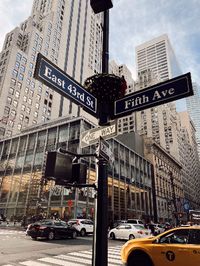 New York. The 5th Avenue. Broadway. Manhattan. City. NYC