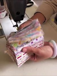 Sew quilts with 100 pieces of floral fabric #youtubeshorts #short #sewing #bag #kids #sew #sewingmachine #tipsandtricks #women #stitching #stitchingclass #2piece