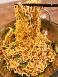 10-Minute Spicy Noodle - Tiffy Cooks