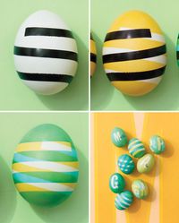 The mother-lode of Easter egg decorating! Links to 40 different (COOL!) ways to decorate your eggs this Easter.