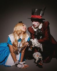 alice and the mad hatter
