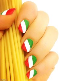 Italy flag nails italy nail art