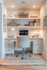 29 Tiny Office Space Ideas to Maximize Your Productivity - DeskHive