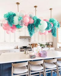 Big birthday vibes💕 Welcome to the double digit club Nina! A simple garland made extra special with bubble & fringe add ons, plus a… | Instagram