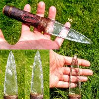 Knapped glass athame with blackthorn handle 20.5cm/8" overall  11cm/4.25" blade If your country isn't listed in the shipping destinations, please contact me & I'll get a quote for postage (I will still need a phone number) Thanks for looking :-)