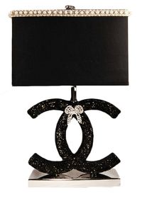 OMG OMG OMG!! Words can not express how bad I want this lamp!