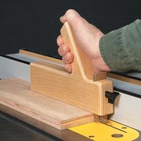 Table Saw Push Block: Improve the safety and accurate of your table saw cuts with this adjustable, shop-made accessory.