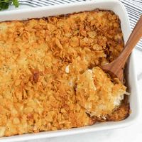 Easy Chicken Hashbrown Casserole Recipe