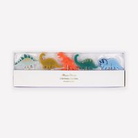 Instantly transform a party cake into a terrific dinosaur creation with these statement candles. They are expertly crafted as bright dinosaurs, guaranteed to put a huge smile on the birthday boy or girl's face! . Delightful dinosaur designs of Stegosaurus, Brachiosaurus, T-Rex, Diplodicus and Triceratops. The brightly colored wax candles will make your dinosaur cake look amazing. The wooden sticks make the candles easy to place in the cake.