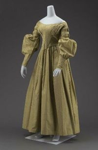 Silk Dress and matching cape (without cape), American, 1838 | Museum of Fine Arts Boston