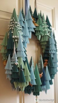 Creative Christmas Wreath Ideas for a Welcoming Front Door - The Garden Style