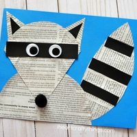 The Kissing Hand craft goes along with the popular children's book and is perfect for a back to school craft. Fun Chester the Raccoon Craft.