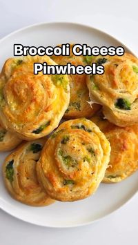 Broccoli Cheese Pinwheels are so easy and so fun, and they are perfect for your toddler! These bites contain hidden veggies and healthy ingredient that your toddler won't know about, so it is perfect for picky eaters. Try this easy toddler meal today!