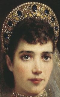 Tiara Mania: Empress Maria Feodorovna of Russia's Sapphire Wave Tiara