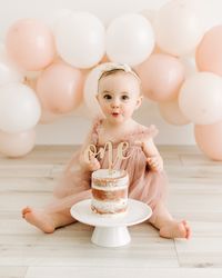 I think Cake Smashes would have to be my favourite type of session to capture.... because look at this cuteness! | Instagram