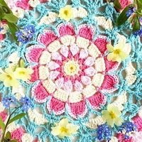 Ravelry: Pretty Petals Mandala pattern by Hattie Risdale