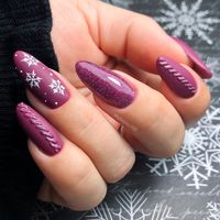 38 Winter Nail Art Designs (Ideas to Try) - You Have Style