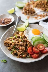 A traditional recipe for Nasi Goreng, Indonesian / Bali fried rice. Easy and fast to make, and no hunting down unusual ingredients!