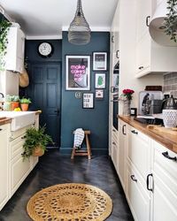 29 Elegant Small Galley Kitchen Ideas for Compact Homes - StoryNorth