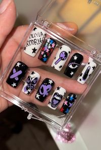 GUTS Tour Nails - Etsy