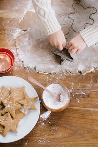 Holiday Gingerbread Cookie Recipe // Fawn Design ... 12/2018 Good gingerbread recipe to cut out- keeps it's shape. Best eaten within 2 days.