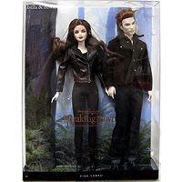 2012 - The Twilight Saga Breaking Dawn—Part 2 Bella & Edward Giftset #Y5858 - Barbie Collectors Guide - Photo Gallery